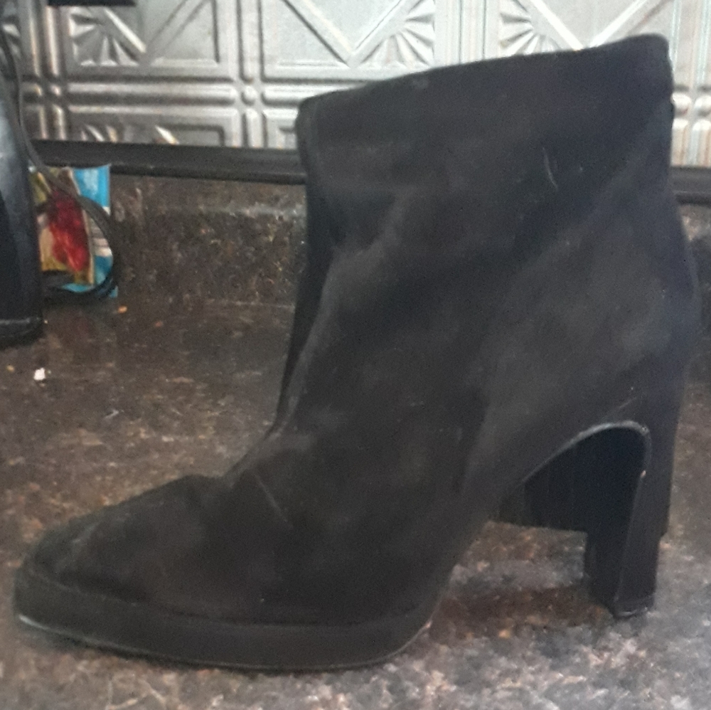 Black knee high boots